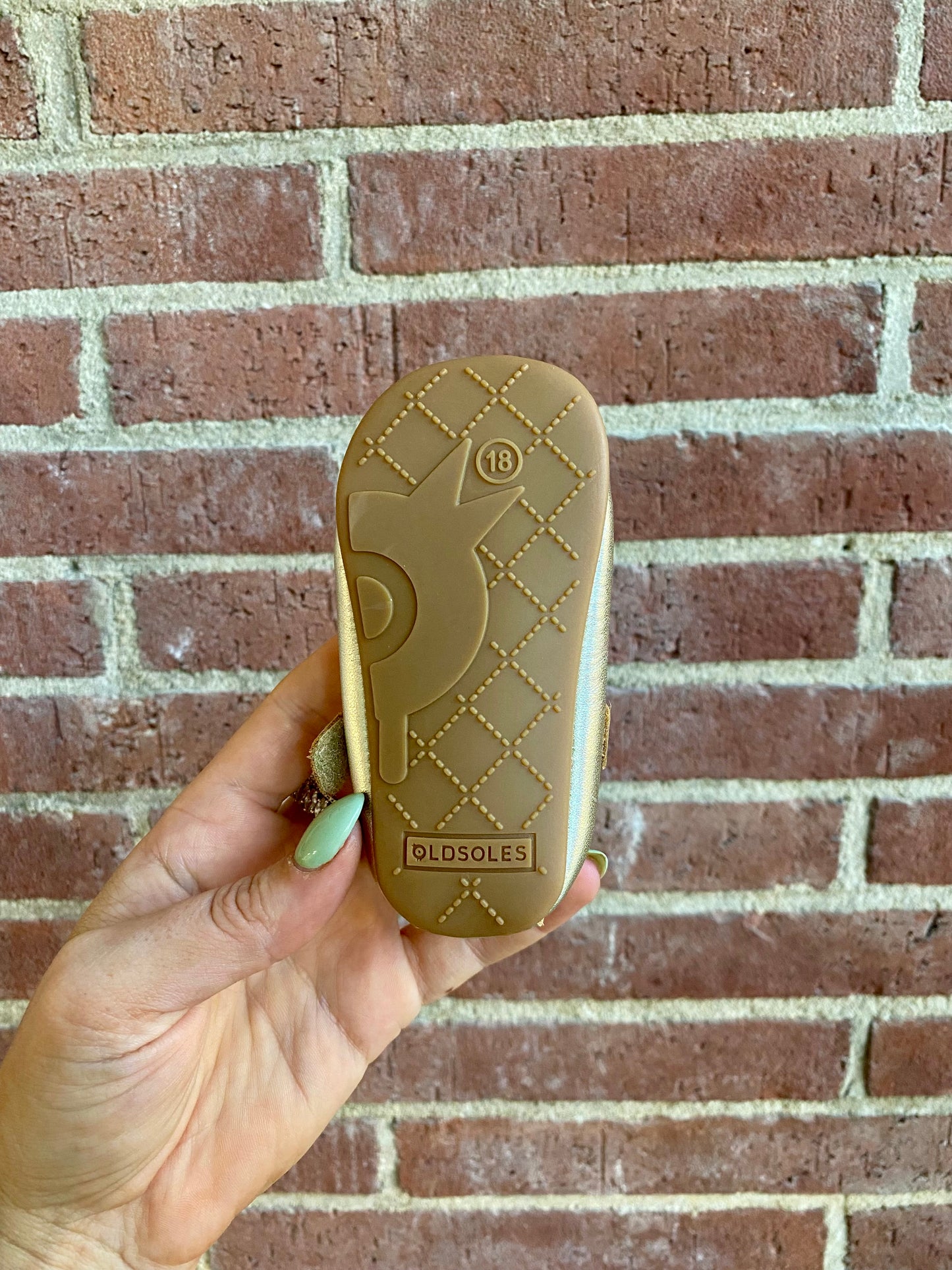 Old Soles - Ohme-Bub 0018R - Gold