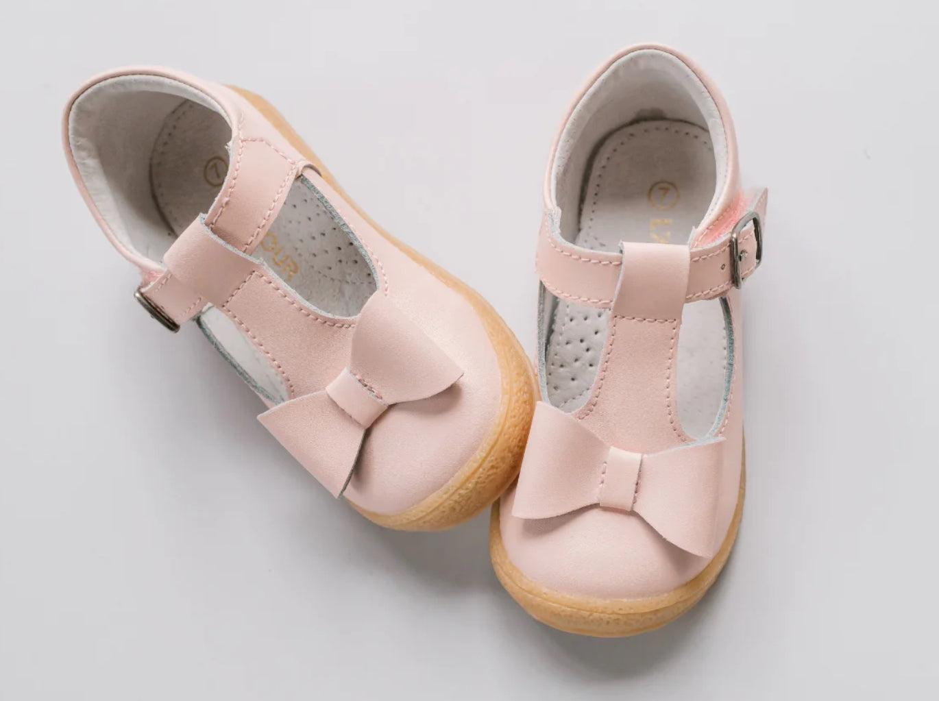 L’Amour Emma Bow T-Strap F-340 - Pink