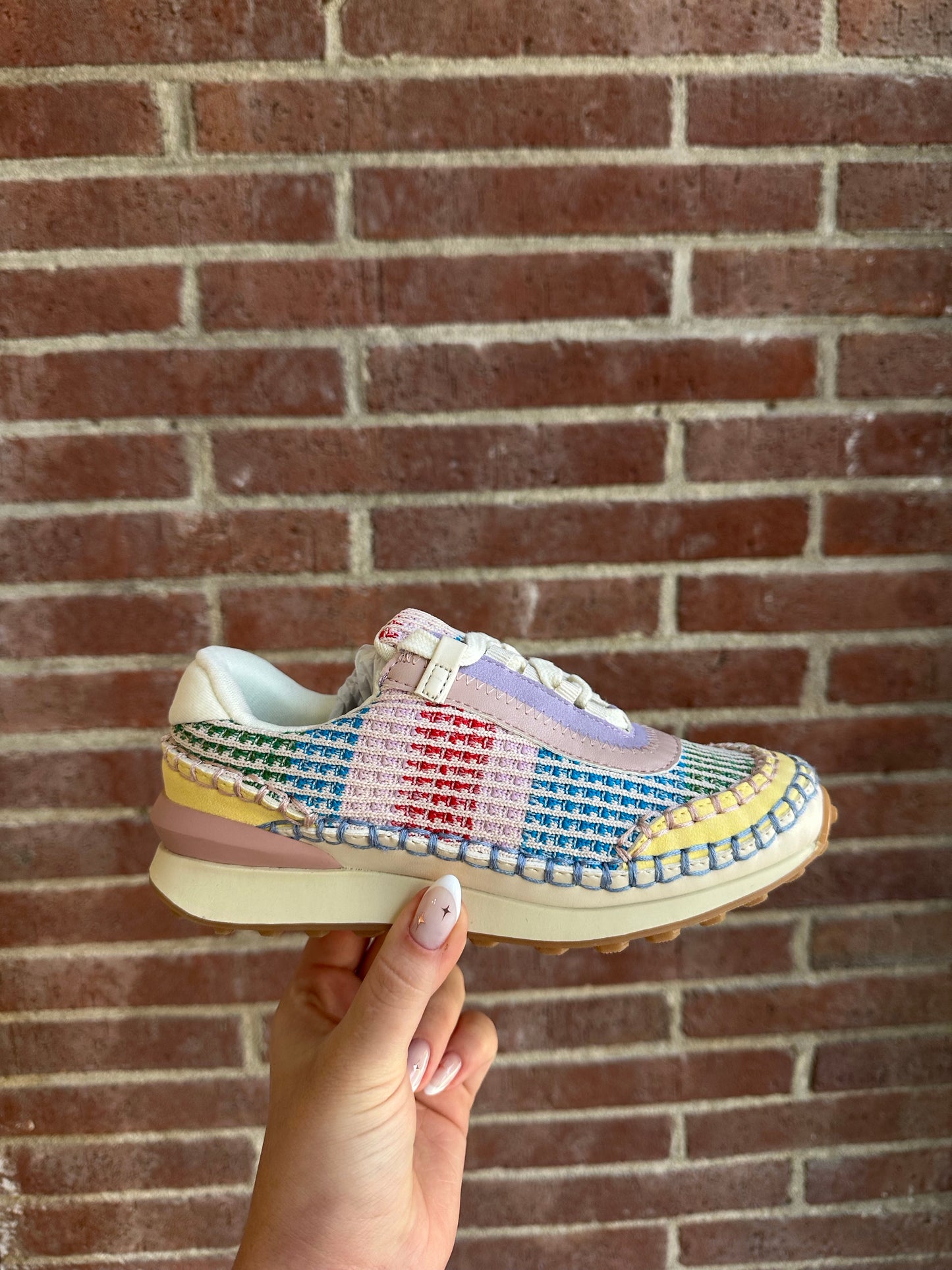 MIA Karin Sneaker - Multi Colored