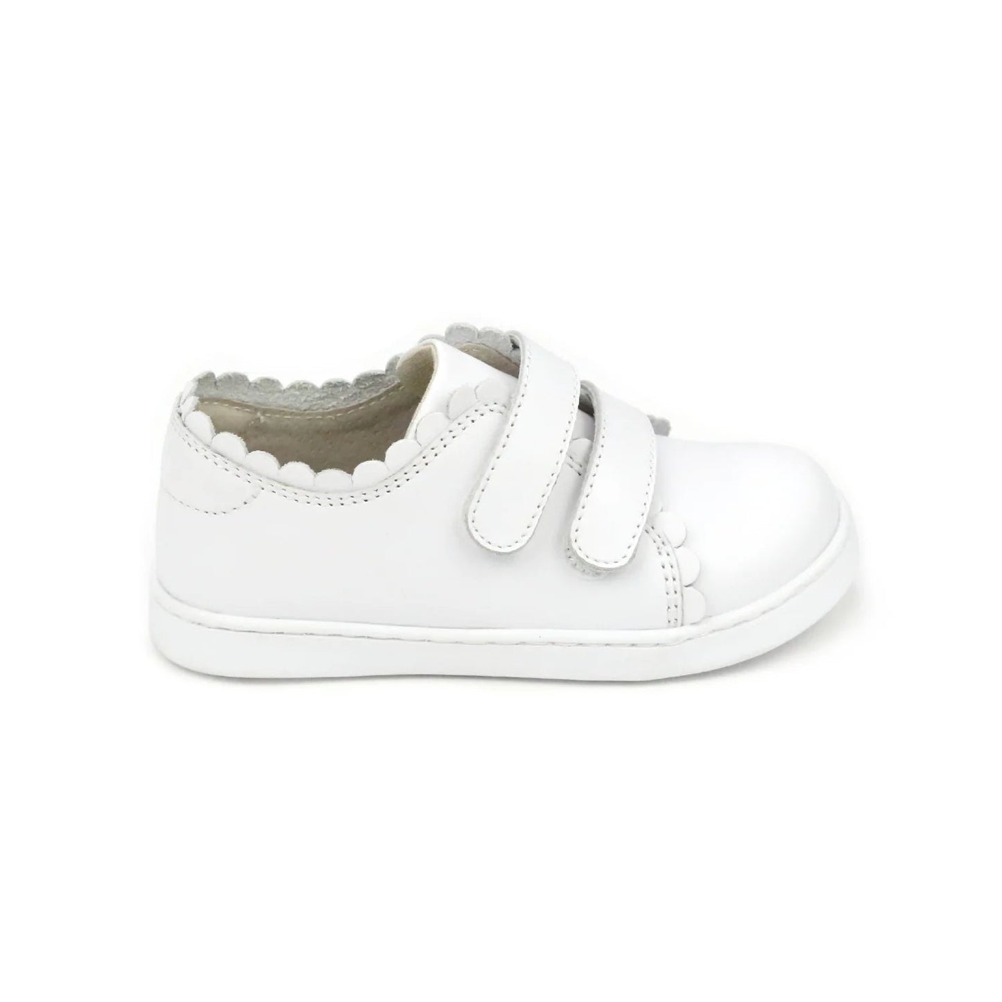 L’Amour Scalloped Sneaker 678 - White