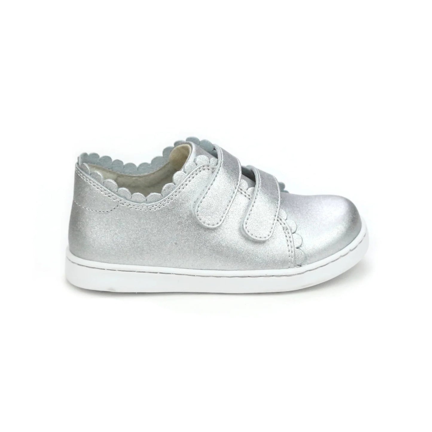 L’Amour Scalloped Sneaker 678 - Silver